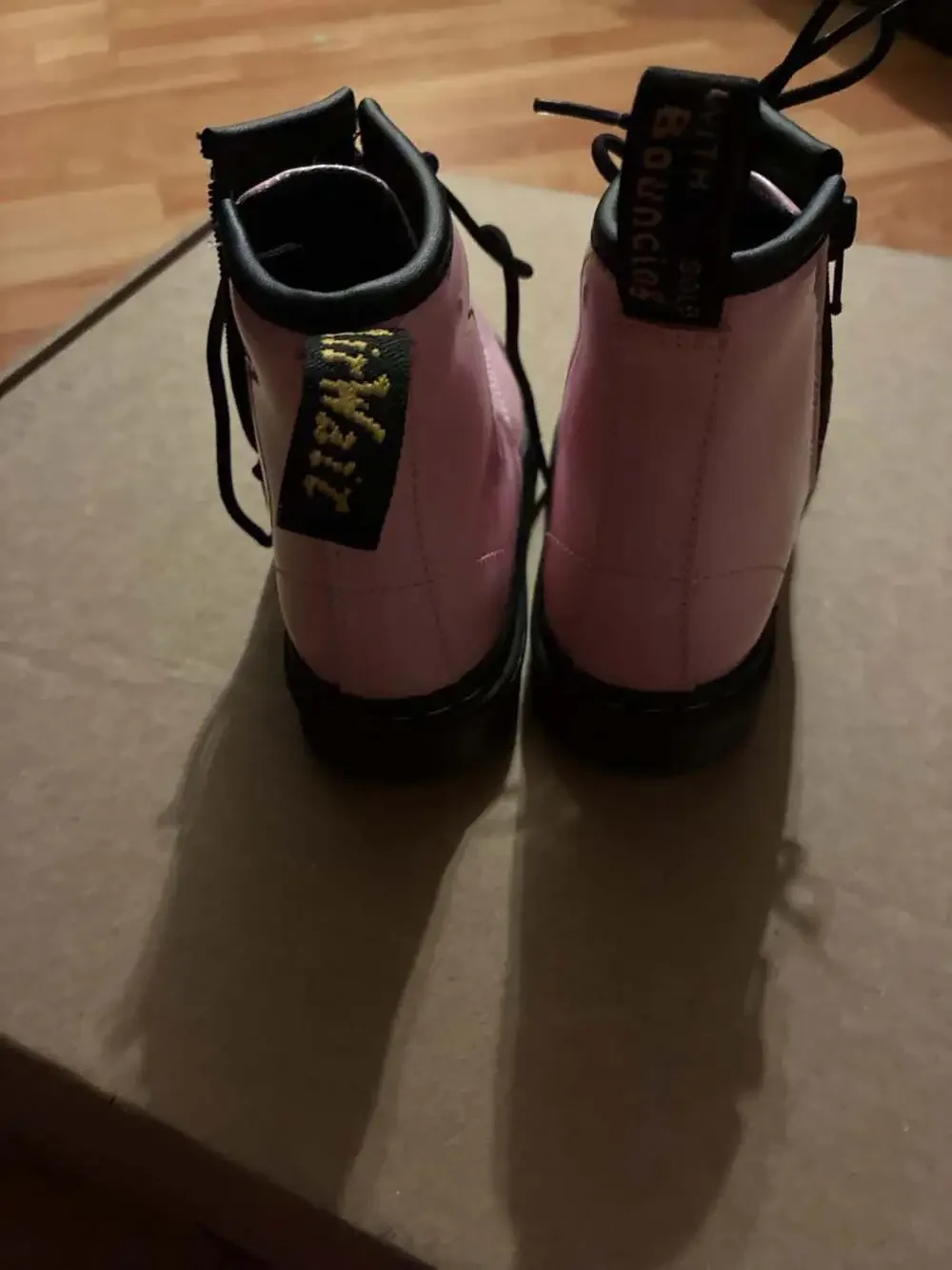 Dr. Martens 1460 Junior Patent Leather Boots in Pink
